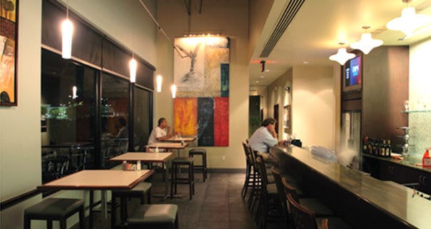 Riverside Al's Pizza Restaurant Interior 3